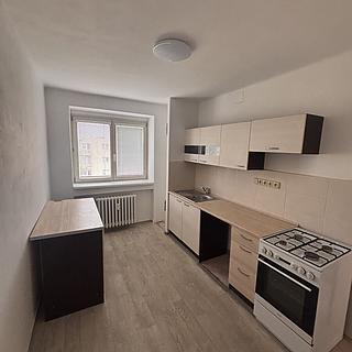 Pronájem bytu 3+1 74 m&sup2; Hradec Králové