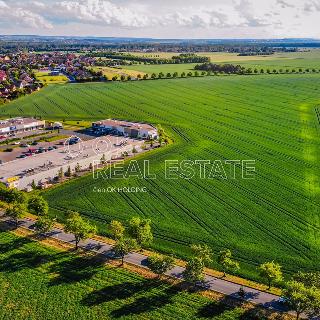 Prodej stavební parcely 1009 m² Šestajovice