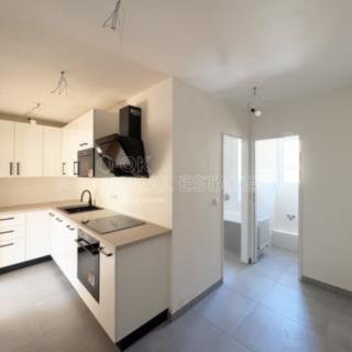 Prodej bytu 3+1 55 m² Praha, Matěchova