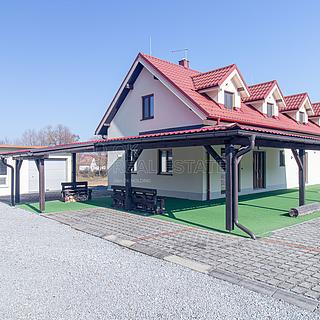 Prodej hotelu, penzionu 288 m&sup2; Horní Stropnice