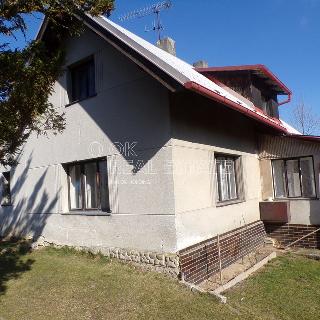 Prodej rodinného domu 138 m² Karlovice, 