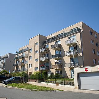 Pronájem bytu 2+kk 47 m&sup2; Hostivice