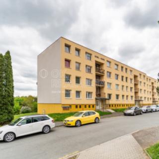 Prodej bytu 3+1 70 m² Planá