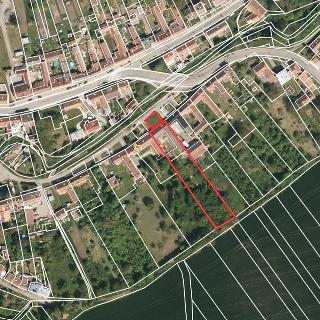 Prodej stavební parcely 2 165 m² Hvězdlice, 