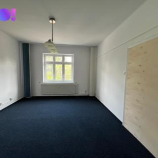 Pronájem kanceláře 44 m&sup2; Třinec