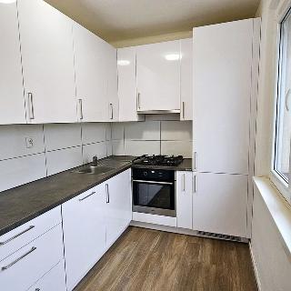 Pronájem bytu 2+1 54 m² Karviná, Čajkovského