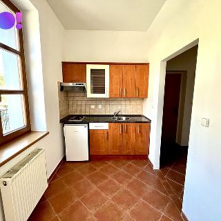 Pronájem bytu 1+kk, garsoniery 40 m² Český Těšín