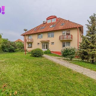 Prodej bytu 5+kk 115 m² Zlín, Žlutá