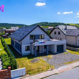 Prodej rodinného domu 309 m² Raduň, 