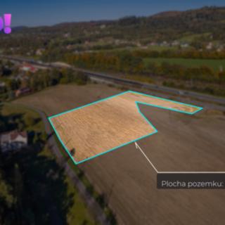 Prodej komerčního pozemku 8 000 m² Návsí, 