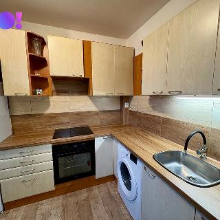 Pronájem bytu 2+1 43 m² Český Těšín, Kysucká