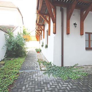 Pronájem bytu 1+kk, garsoniery 36 m&sup2; České Budějovice