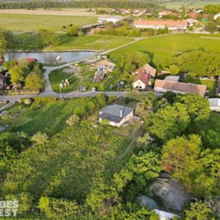 Prodej rodinného domu 107 m² Uhersko, 