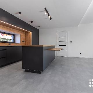 Prodej rodinného domu 326 m² Jeseník nad Odrou