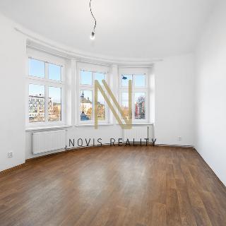 Pronájem bytu 2+1 71 m² Plzeň, Denisovo nábřeží