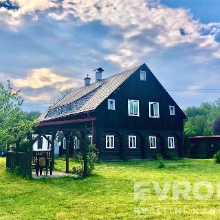 Prodej rodinného domu 110 m² Staré Křečany, 