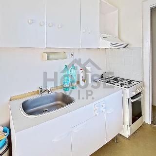 Prodej bytu 2+1 47 m² Praha, Psohlavců