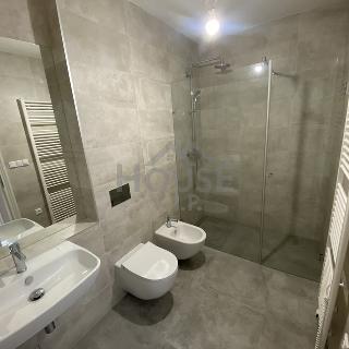 Prodej bytu 3+kk 108 m² Praha, Plzeňská