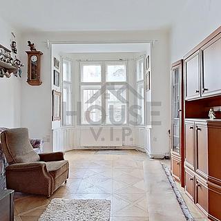 Prodej bytu 3+1 100 m&sup2; Praha