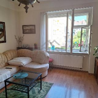 Prodej bytu 2+kk 53 m² Praha, Spolupráce