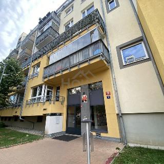 Prodej bytu 1+kk, garsoniery 42 m² Praha