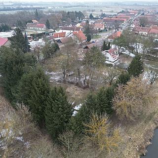 Prodej stavební parcely 4943 m&sup2; Žiželice