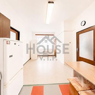 Prodej bytu 2+kk 50 m&sup2; Praha
