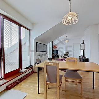Prodej bytu 5+1 a více 150 m&sup2; Praha