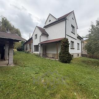 Prodej rodinného domu 186 m&sup2; Kladno