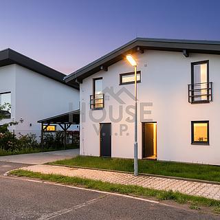 Prodej rodinného domu 136 m&sup2; Tuchoměřice