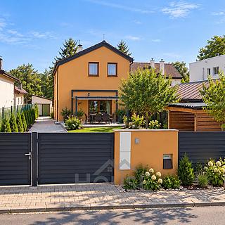 Prodej rodinného domu 135 m&sup2; Praha