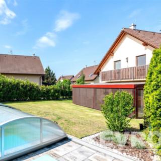 Prodej rodinného domu 180 m² Obříství