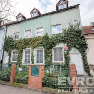 Prodej bytu 2+kk 53 m² Praha