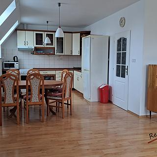 Pronájem bytu 2+kk 77 m&sup2; Brandýs nad Labem-Stará Boleslav