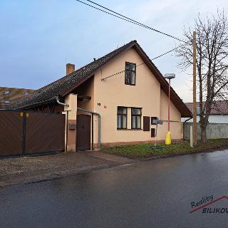 Pronájem bytu 2+kk 50 m² Neratovice, Hlavní