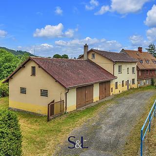 Prodej rodinného domu 248 m&sup2; Cvikov