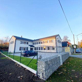 Pronájem bytu 1+kk a garsoniéry 31 m² Nový Bor, Skalická