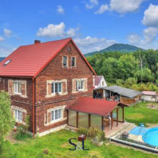 Prodej rodinného domu 250 m² Cvikov