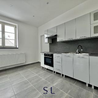 Pronájem bytu 2+1 60 m² Cvikov, Československé armády