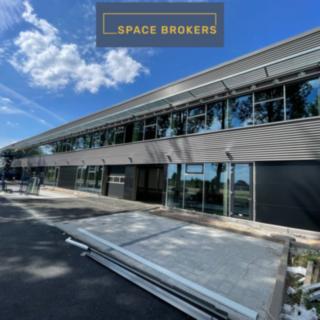 Pronájem skladu 677 m² Hradec Králové, Bratří Štefanů