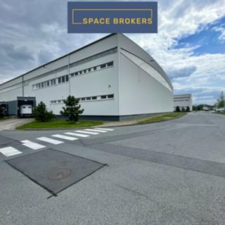 Pronájem skladu 1986 m² Kněževes