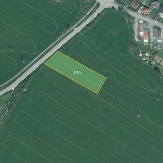 Prodej zemědělské půdy 3 350 m² Chlumčany