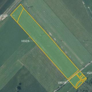 Prodej zemědělské půdy 86 389 m² Bruntál