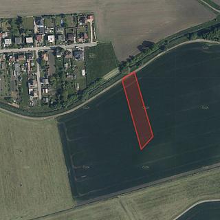 Prodej zemědělské půdy 4837 m&sup2; Březno