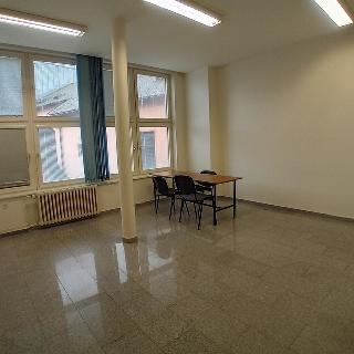 Pronájem kanceláře 24 m² Zábřeh, 