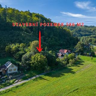 Prodej stavební parcely 586 m² Bušín, 