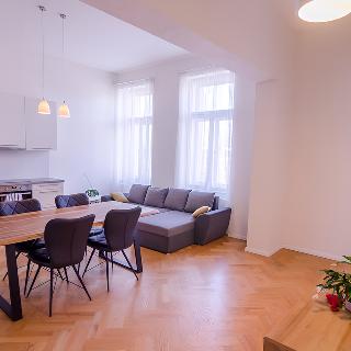 Pronájem bytu 2+kk 54 m² Praha, Kaizlovy sady