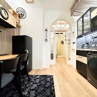 Pronájem bytu 2+kk 35 m² Praha, Sokolovská