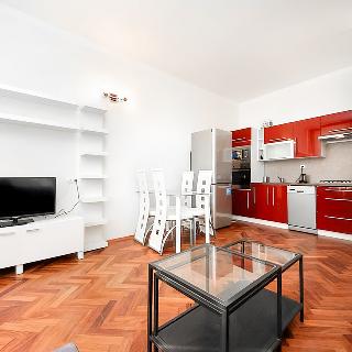 Pronájem bytu 2+kk 42 m² Praha, Máchova