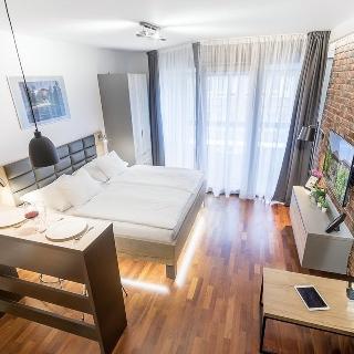 Pronájem bytu 1+kk a garsoniéry 33 m² Praha, Hlavova